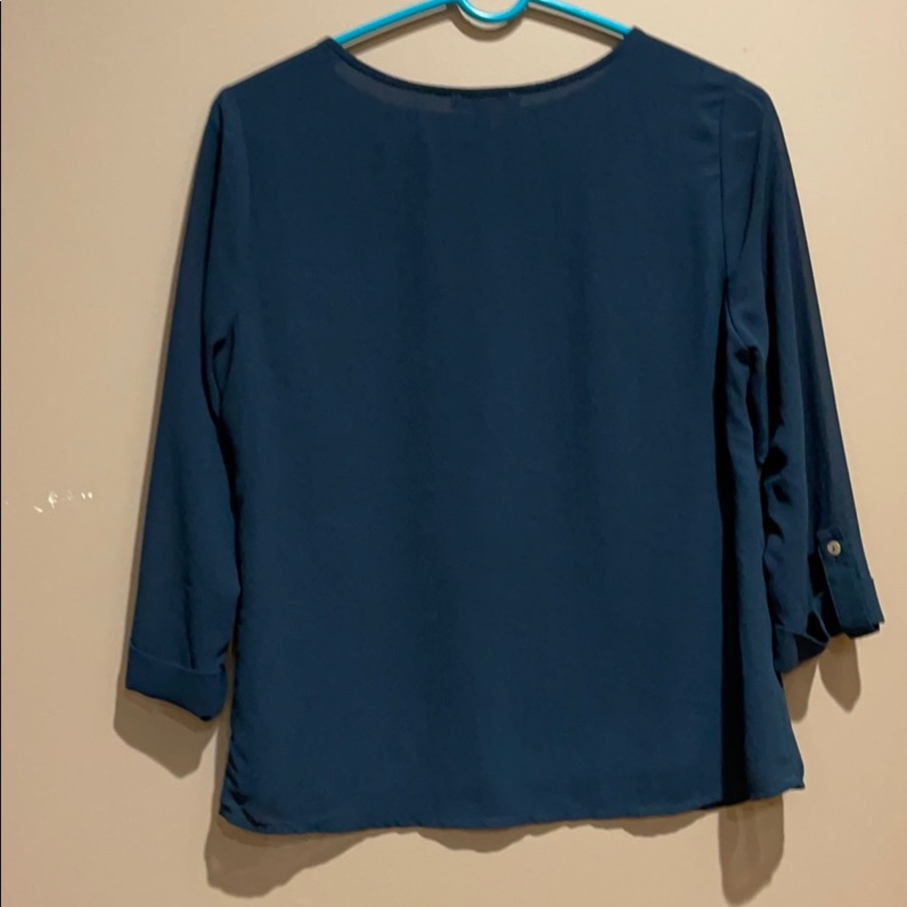 Blouse - Picture 3 of 4